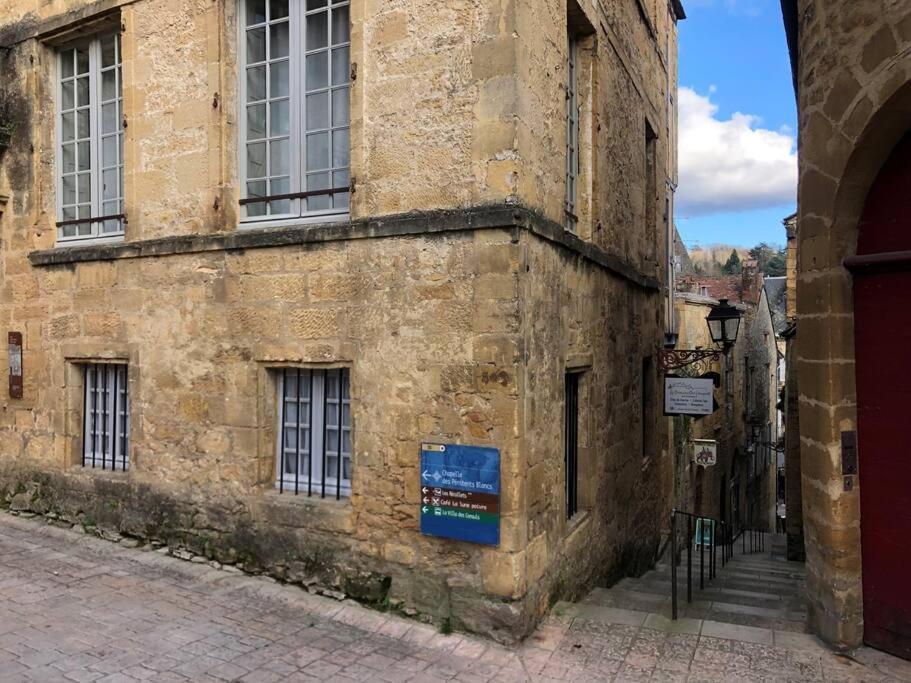 La Maison Valentin Au Coeur De La Cite Medievale