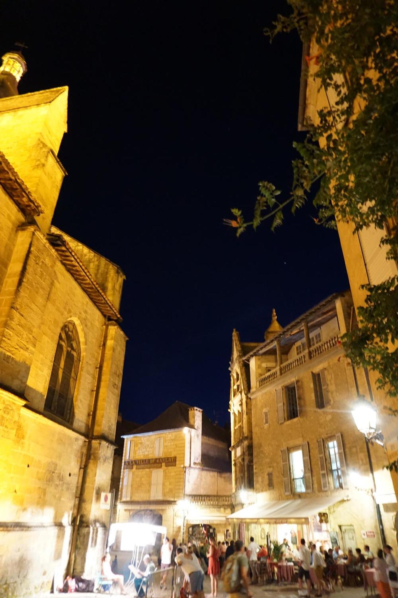 Apartment La Maison Valentin Au Coeur De La Cite Medievale Sarlat-la-Caneda